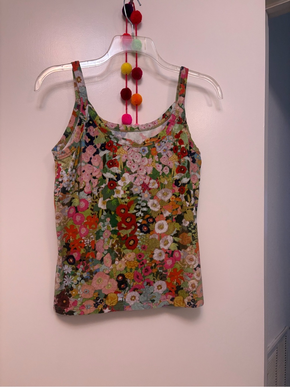 Spring Floral Scoop Neck Tank Top - Multicolor